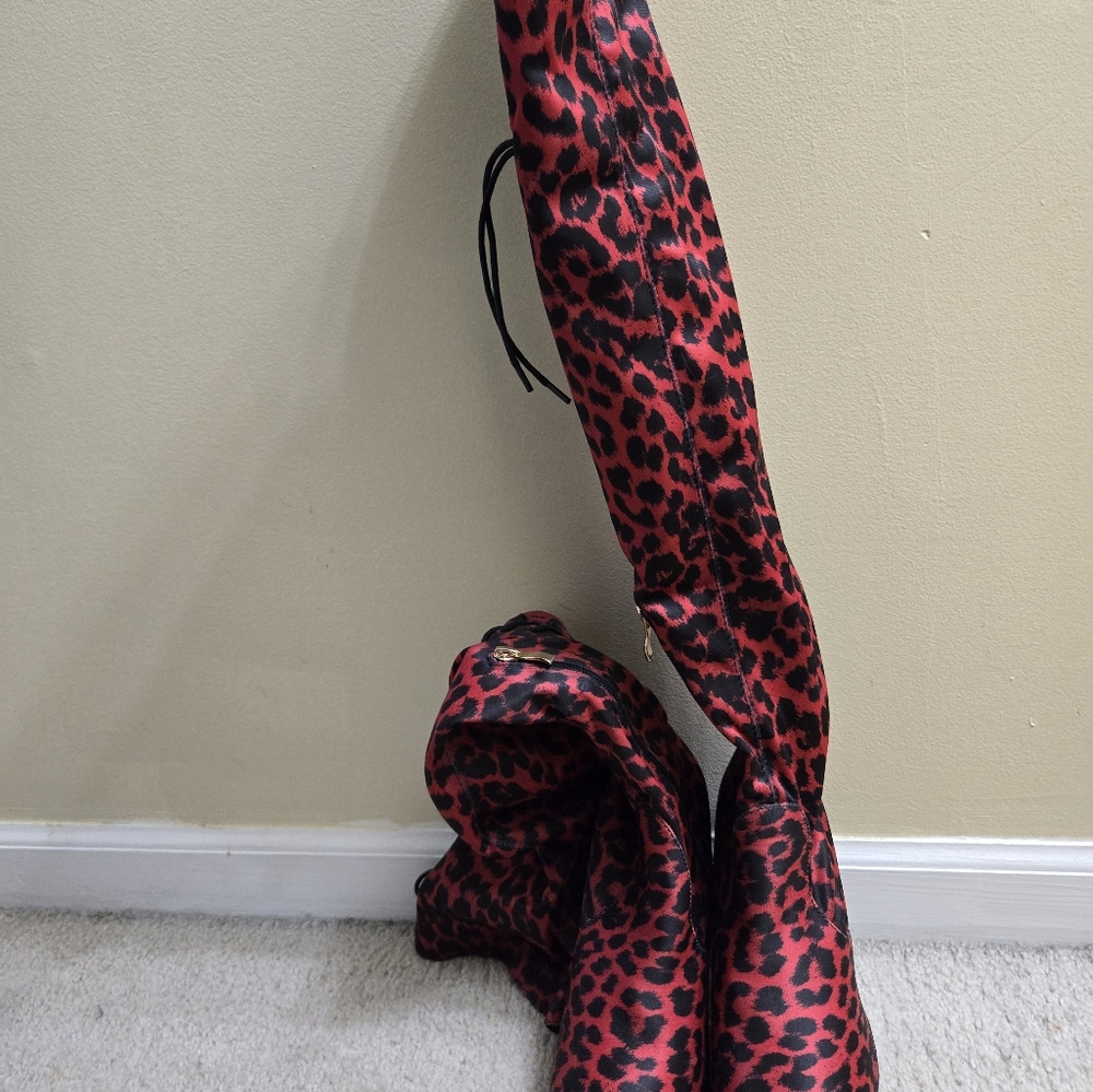 Size 6 Red Thigh-high boots